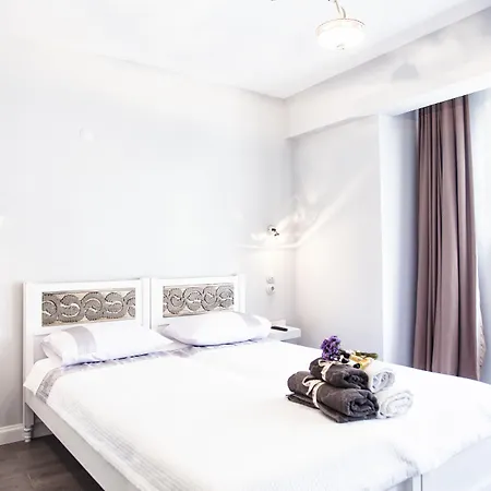 ベッド・アンド・ブレックファスト Bozca 2*