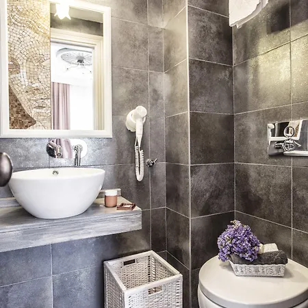 ベッド・アンド・ブレックファスト Bozca ボズカーダ